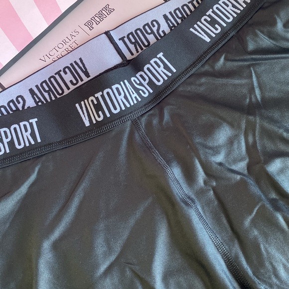 Victoria’s Secret RARE ultra glossy shine leggings large shiny satin - Picture 6 of 9